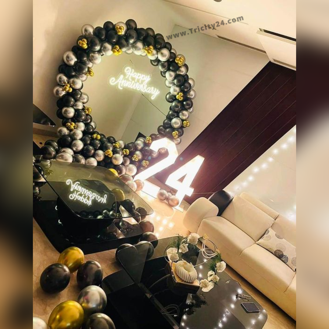 Chrome Balloons Ring Decoration – Tricity 24