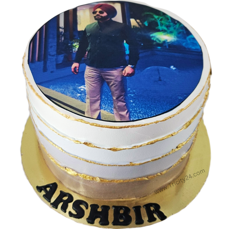 (M1069) Photo Customized Cake (1 Kg)