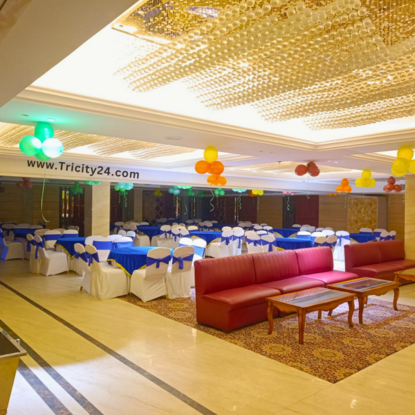 Birthday  Decoration in Hall (P624).