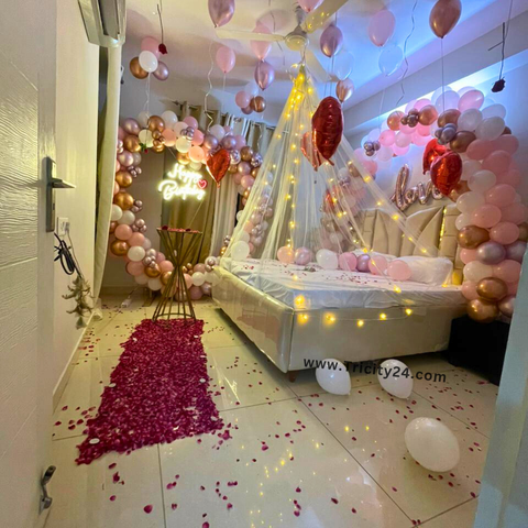 Love Surprise Decoration (P665).