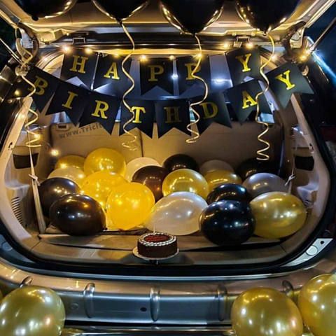 Car Boot Black & Golden Decoration (P105).