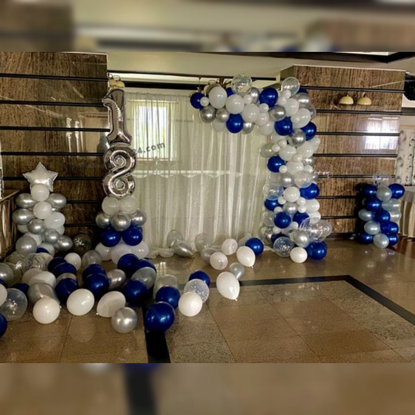 18th Blue and White Backdrop Decoration (P141).