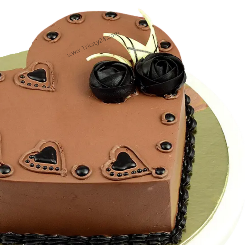 Classic Heart Shaped Cakes Chocolate Cake Half Kg – Surprise Habesha