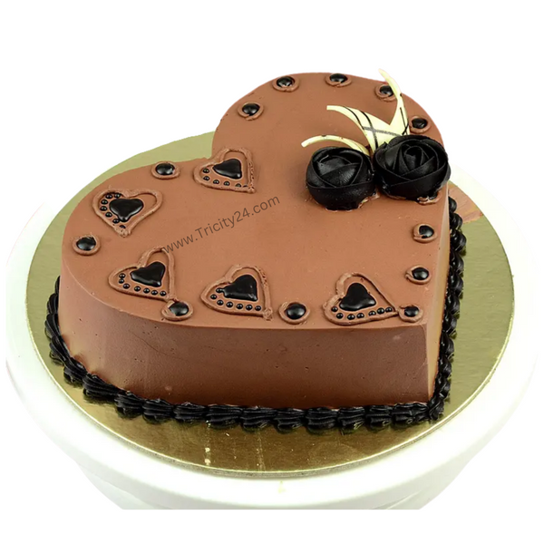 (M127) Heart Shape Chocolate Cake (Half Kg).