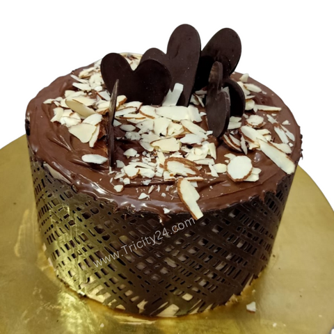 (M282) Chocolate Chip Cake (Half Kg).