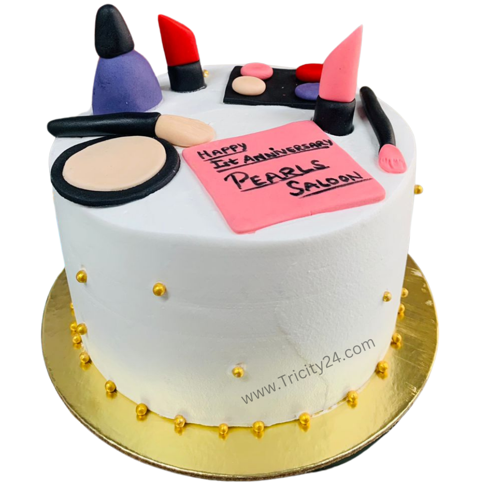 (M394) Makeup Theme White Cream Cake (Half Kg).