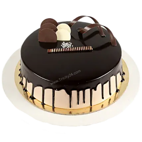 (M98) Chocolate Ganache Cream Cake (Half Kg).