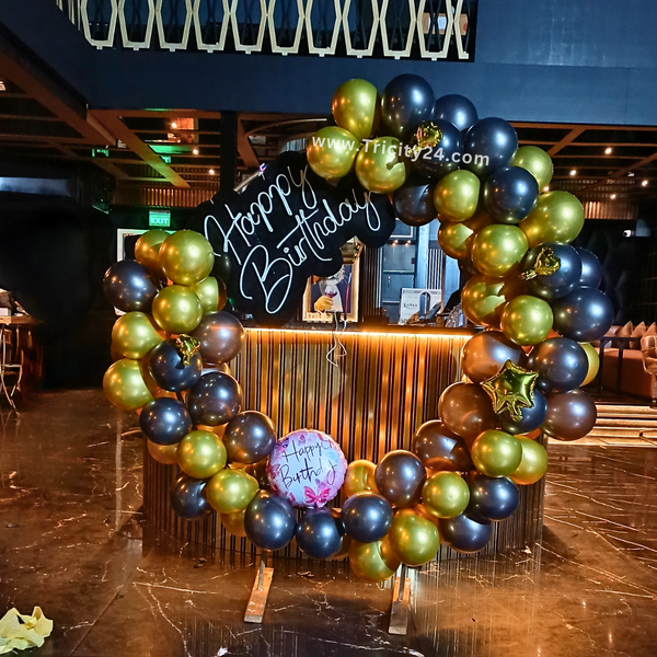 18th Birthday Ring Balloon Decoration (P500).