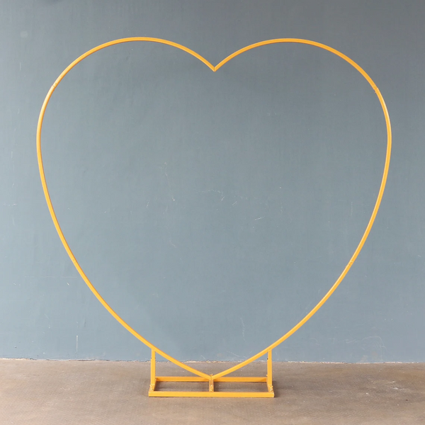 Heart Shaped Valentine Wedding Arch (Rental) R21