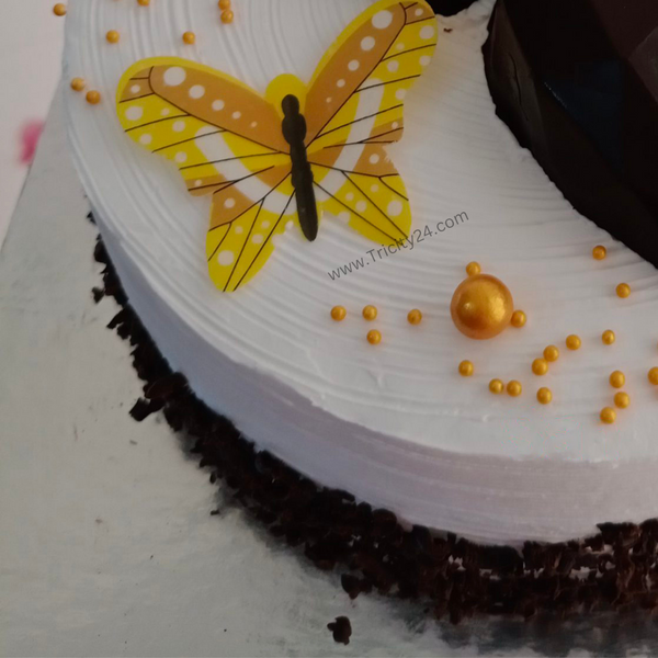 (M242) Black Forest Anniversary Cake (1 Kg).