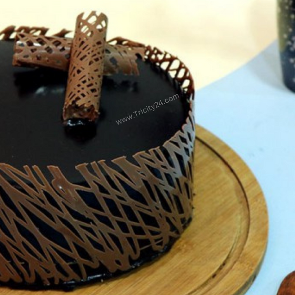 (M29) Delicacy Choco Truffle Dessert Cake (Half Kg).
