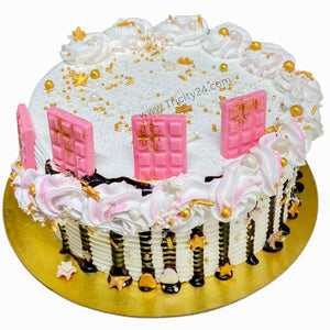 (M563) Designer Vanilla Pink Choco Chip Cake (Half Kg).
