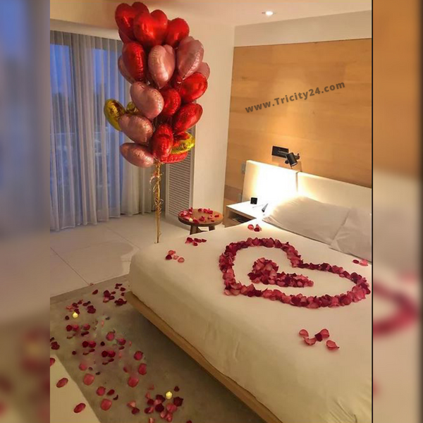 Jumbo Heart Bouquet Decoration (P235).