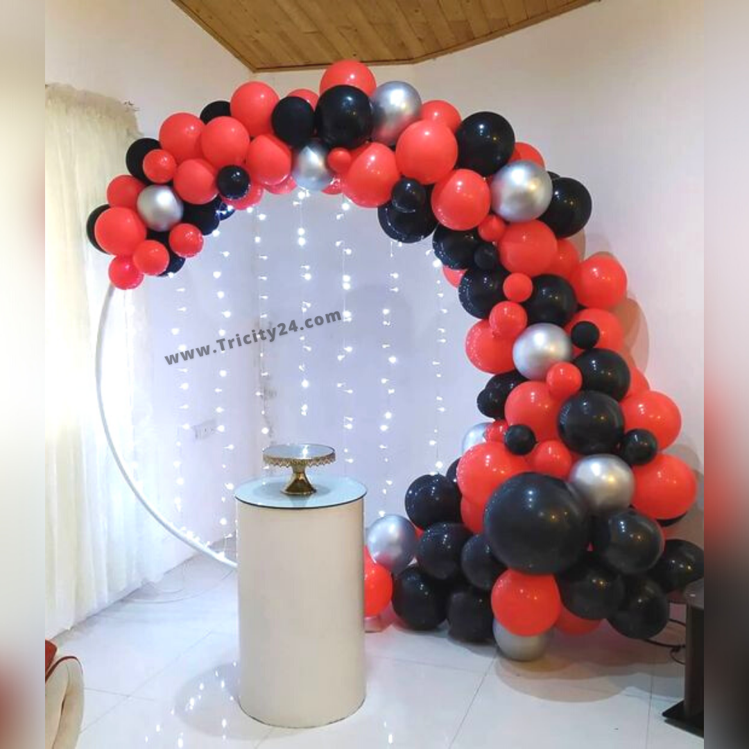 Red & Black Balloon Ring Decoration (P303).